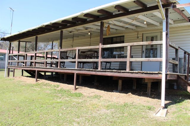 405 W Lanark St, Queen City, TX 75572