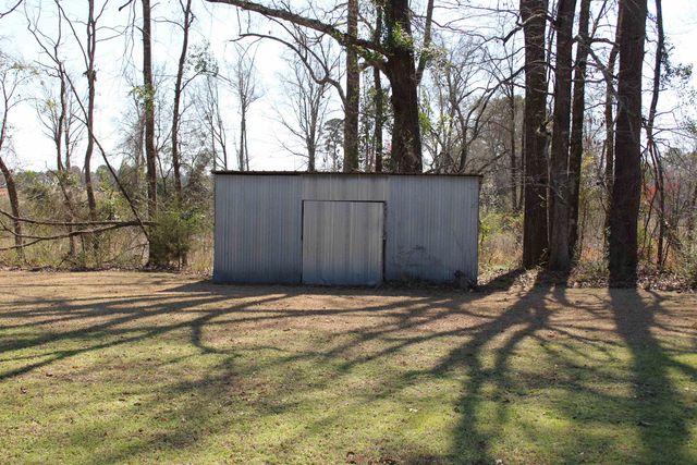 405 W Lanark St, Queen City, TX 75572