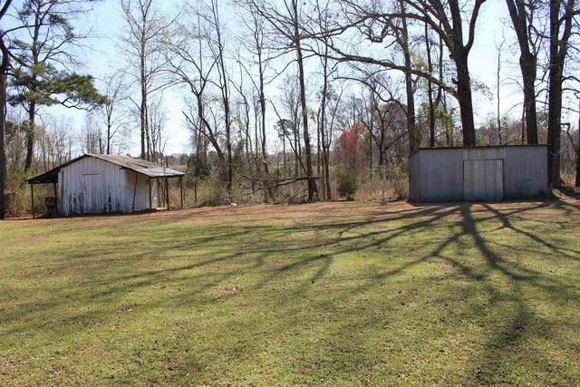 405 W Lanark St, Queen City, TX 75572