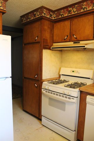 405 W Lanark St, Queen City, TX 75572