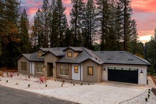 12489 New Brunswick Ct, Grass Valley, CA 95945