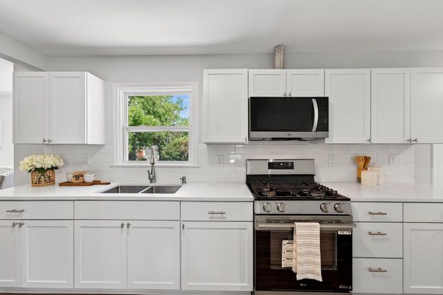4422 N 84th STREET, Milwaukee, WI 53225
