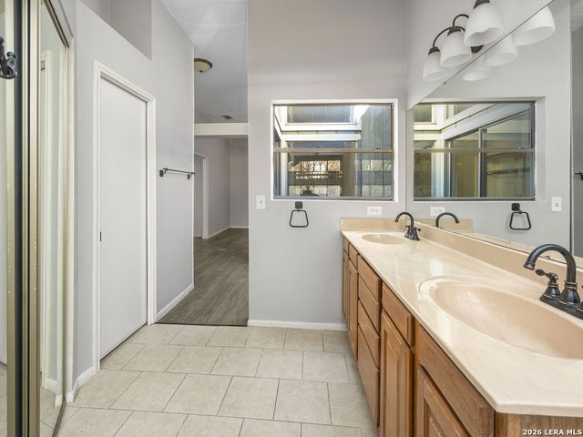 9743 Wagon Train, Converse, TX 78109