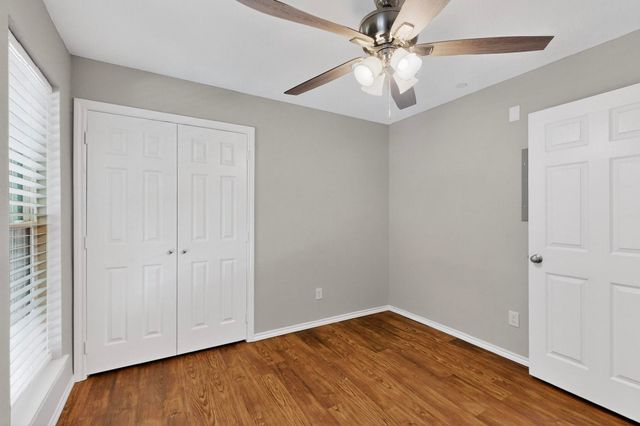 5806 Marvin Loving Drive 211, Garland, TX 75043
