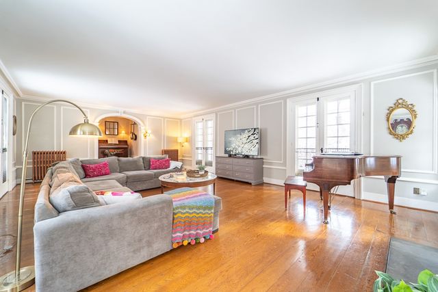 1237 Clover St, Brighton, NY 14610