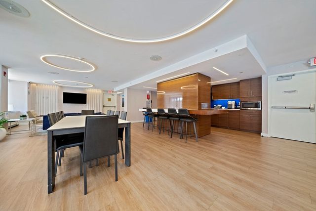 151 Tremont St 23B, Boston, MA 02111