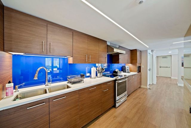 151 Tremont St 23B, Boston, MA 02111