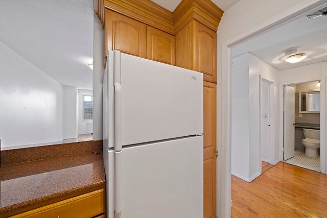 151 Tremont St 23B, Boston, MA 02111