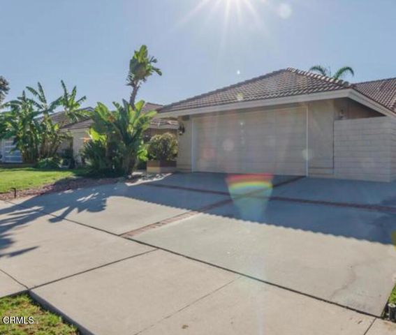 1510 Holly Avenue, Oxnard, CA 93036