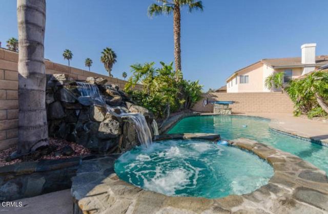 1510 Holly Avenue, Oxnard, CA 93036