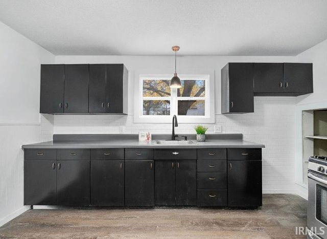 568 Buchanan Street, Huntington, IN 46750