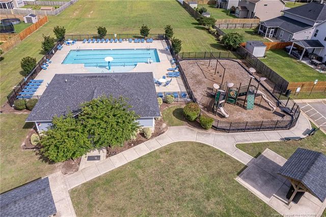 1409 Amen Court, Hope Mills, NC 28348
