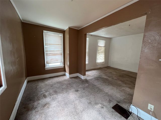 2607 CHESTNUT Street, Erie, PA 16508