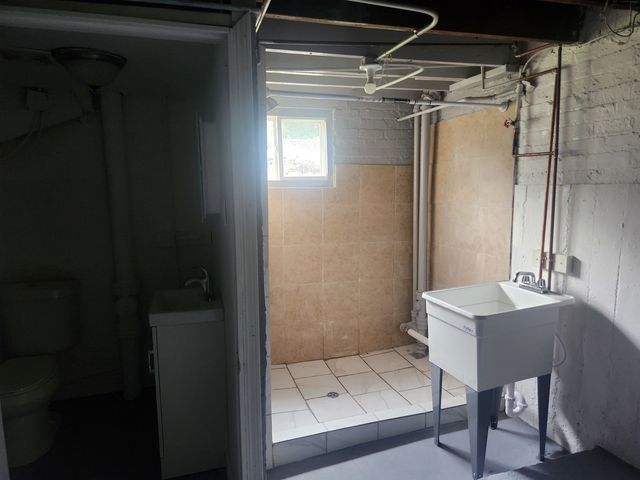 2510 E 96th Street, Chicago, IL 60617