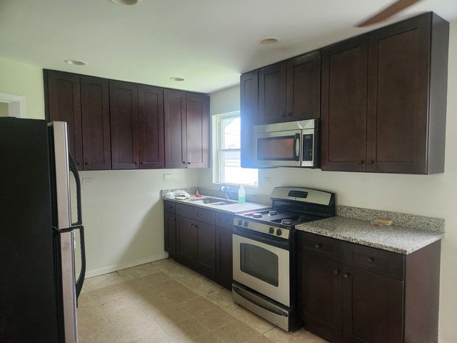 2510 E 96th Street, Chicago, IL 60617