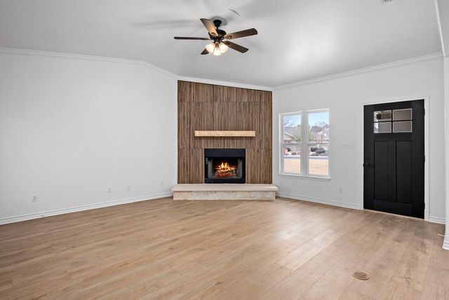 2332 Rock Creek Dr, Kerrville, TX 78028