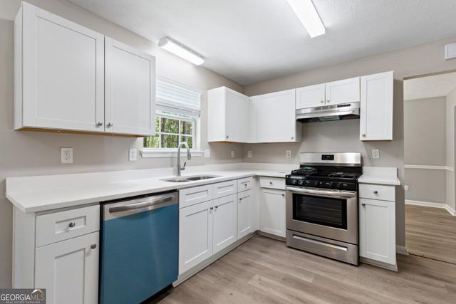 3228 Diamond Bluff, Union City, GA 30291