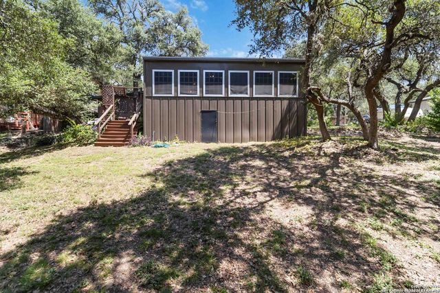 1588 WESTVIEW COURT, Canyon Lake, TX 78133