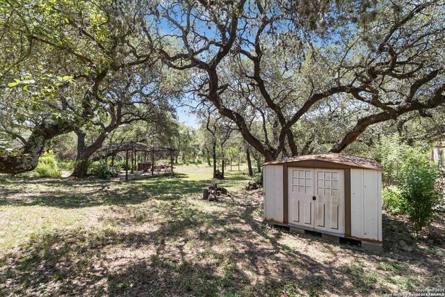 1588 WESTVIEW COURT, Canyon Lake, TX 78133