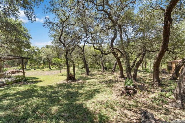 1588 WESTVIEW COURT, Canyon Lake, TX 78133