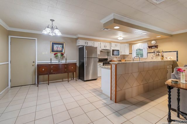 1588 WESTVIEW COURT, Canyon Lake, TX 78133