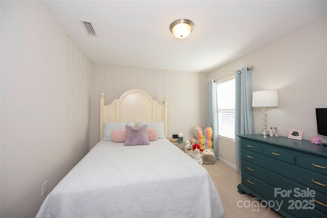 112 Scotch Moss Drive, Advance, NC 27006