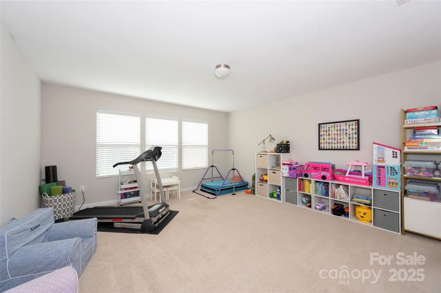 112 Scotch Moss Drive, Advance, NC 27006