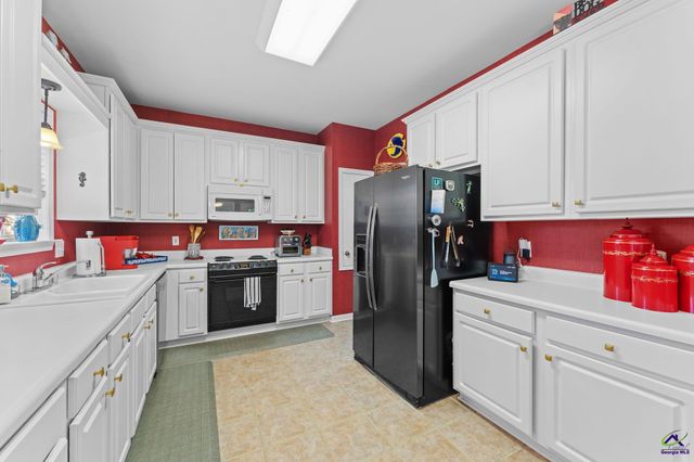 128 Brookefield Drive, Macon, GA 31210