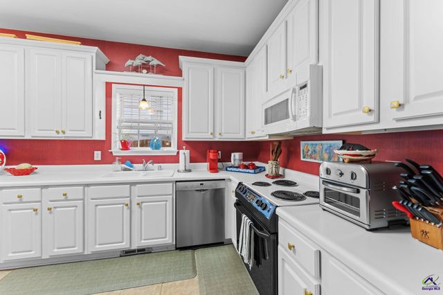 128 Brookefield Drive, Macon, GA 31210