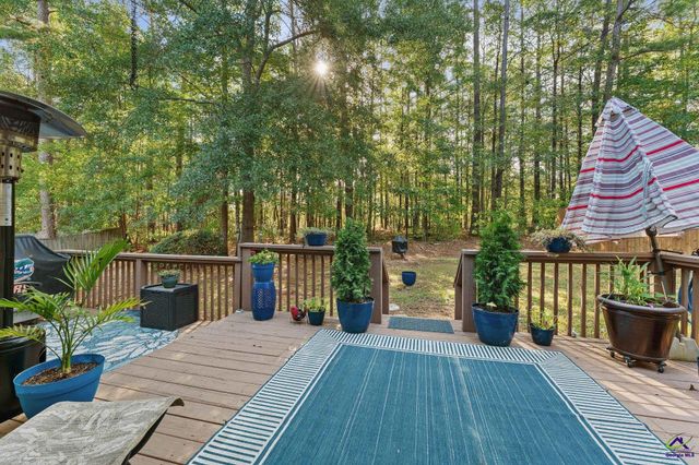 128 Brookefield Drive, Macon, GA 31210