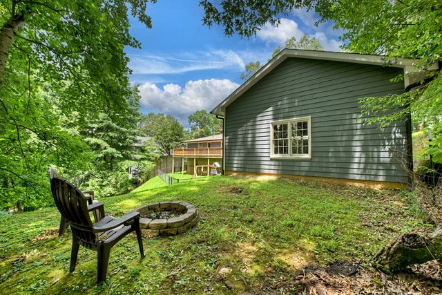 317 Hideaway Place, Morganton, GA 30560