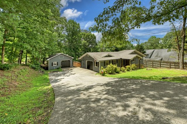 317 Hideaway Place, Morganton, GA 30560