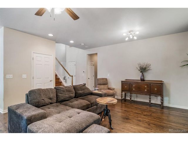 8592 W Eden Dr, Littleton, CO 80127