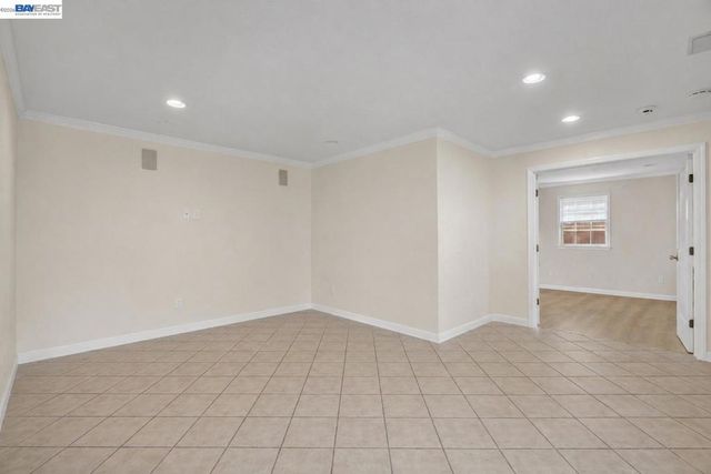 935 2nd Ave, Pinole, CA 94564