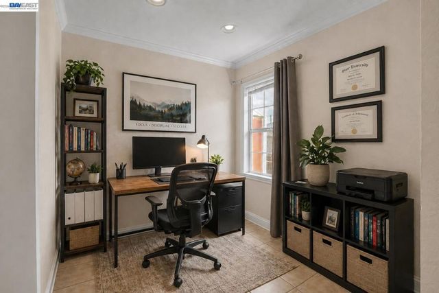 935 2nd Ave, Pinole, CA 94564