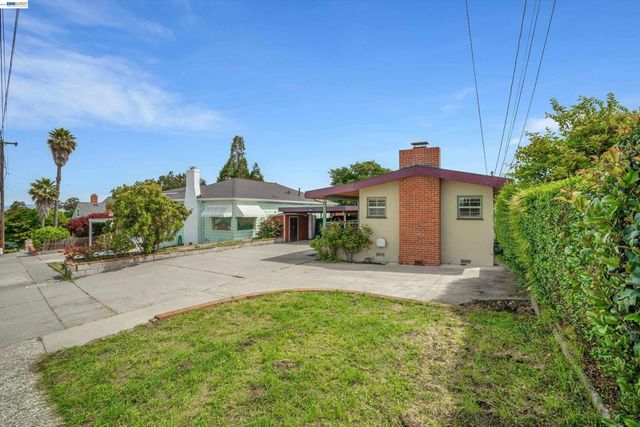 935 2nd Ave, Pinole, CA 94564