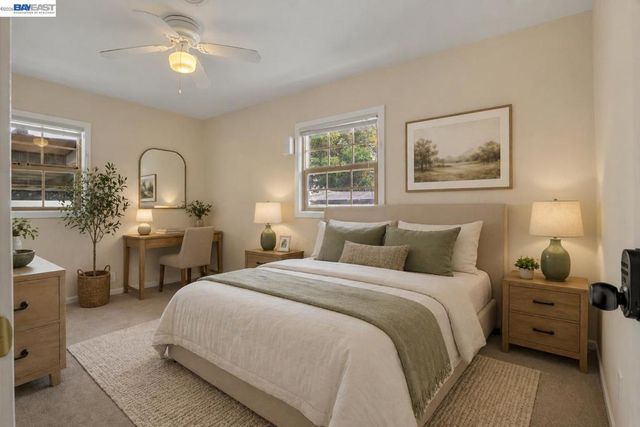 935 2nd Ave, Pinole, CA 94564