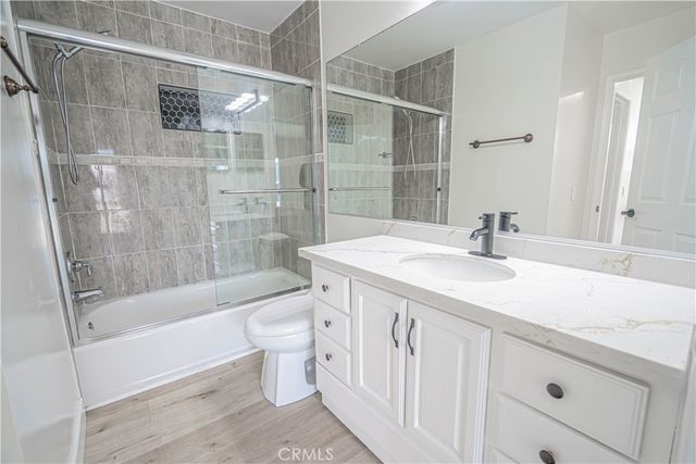 9633 Lilly Court, Northridge, CA 91325