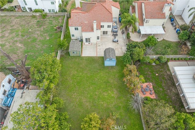 9633 Lilly Court, Northridge, CA 91325