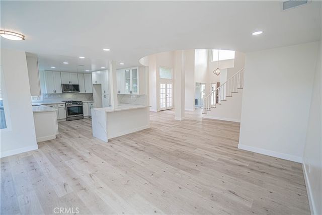 9633 Lilly Court, Northridge, CA 91325