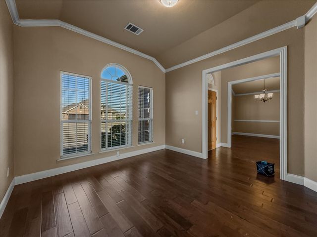 402 Tanglewood Drive, Wylie, TX 75098