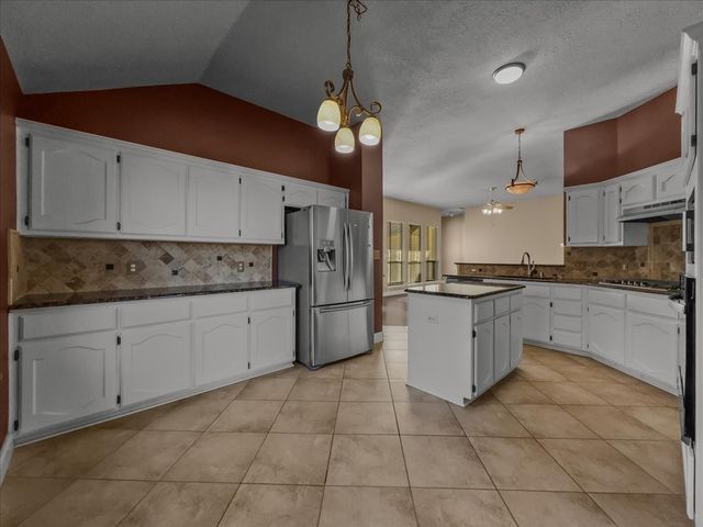 402 Tanglewood Drive, Wylie, TX 75098