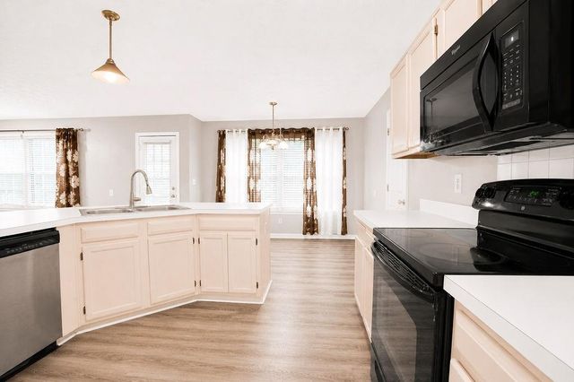 775 Stonemill Manor, Lithonia, GA 30058