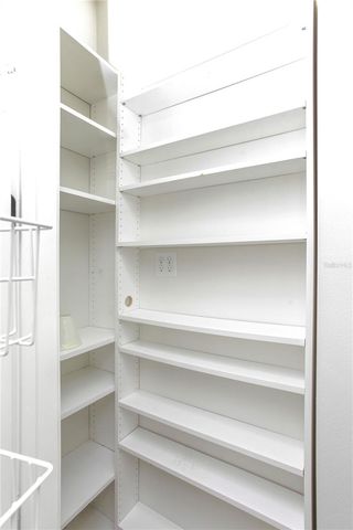 1511 HARSTON AVENUE, Orlando, FL 32814