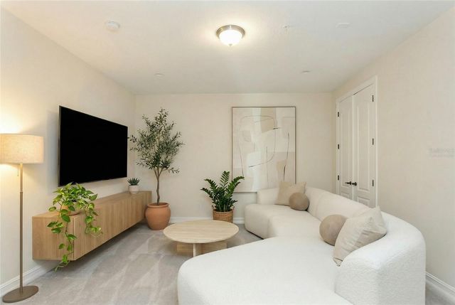 1511 HARSTON AVENUE, Orlando, FL 32814