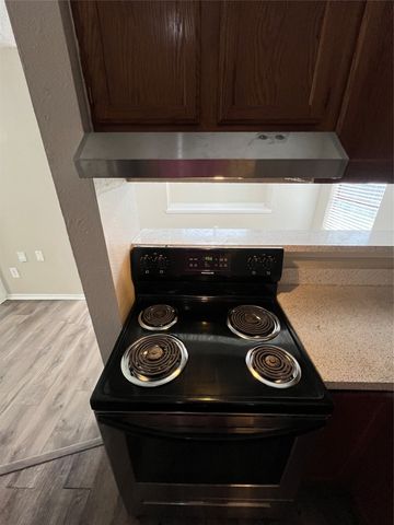 1636 Vail Meadow Lane, Dallas, TX 75253