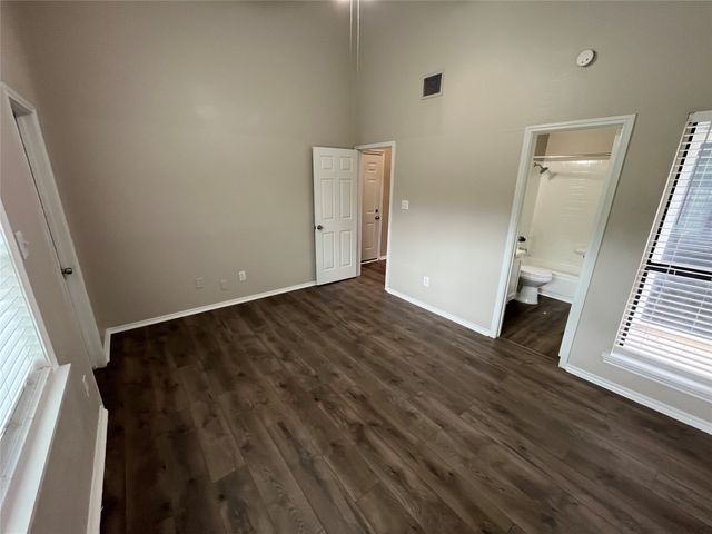 1636 Vail Meadow Lane, Dallas, TX 75253