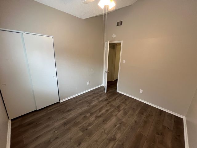 1636 Vail Meadow Lane, Dallas, TX 75253