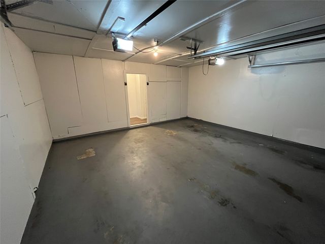 1636 Vail Meadow Lane, Dallas, TX 75253