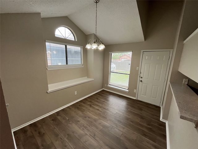 1636 Vail Meadow Lane, Dallas, TX 75253